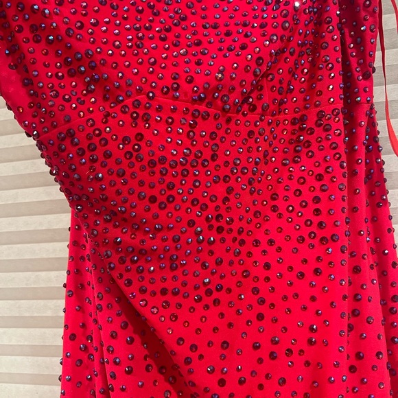 Johnathon Kayne reddish pink with iridescent beading prom dress - Picture 7 of 7